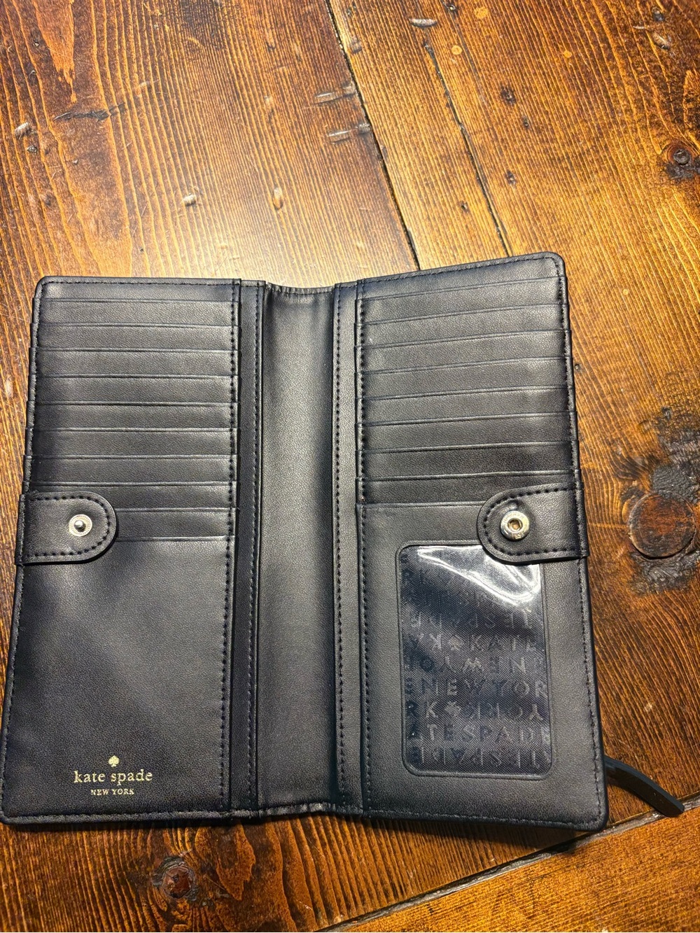 kate spade Wallet - Picture 3 of 6